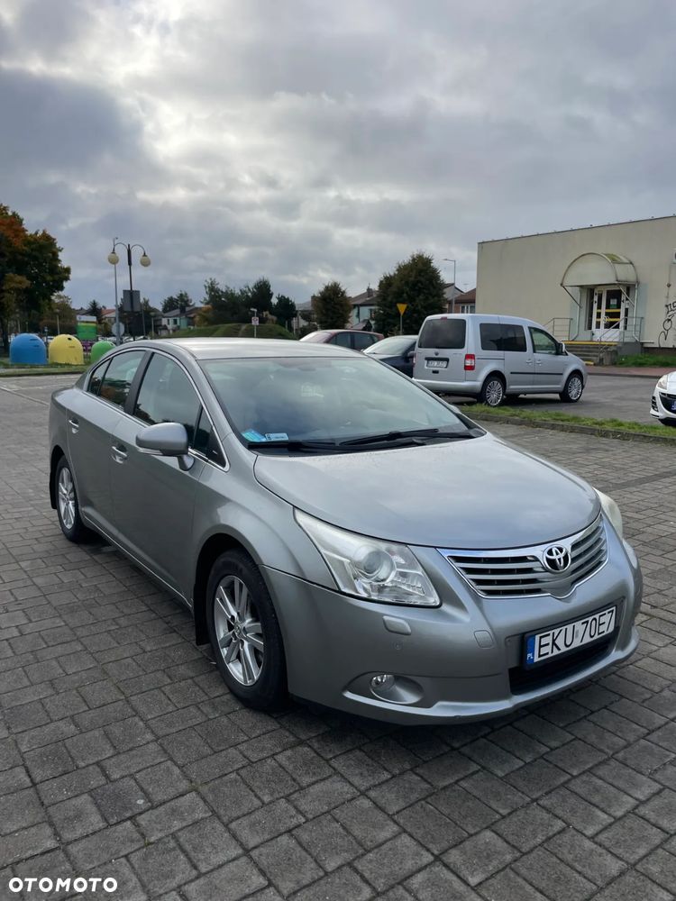 Toyota Avensis 1.8 Sol - 2