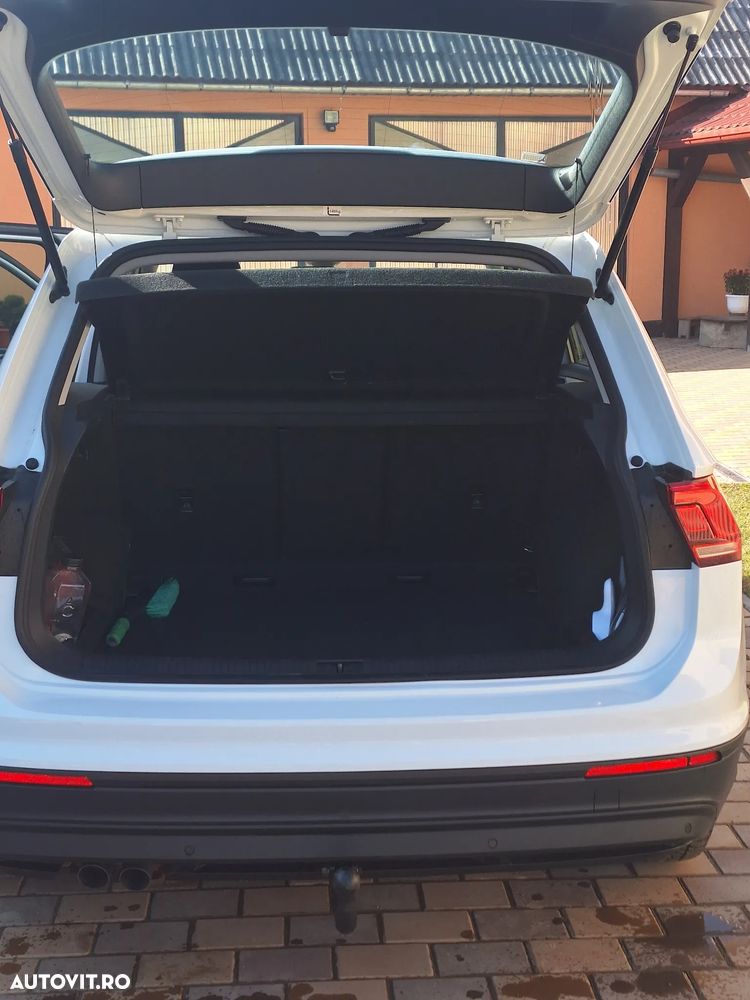 Volkswagen Tiguan 2.0 TDI DPF 4Mot Trendline - 6