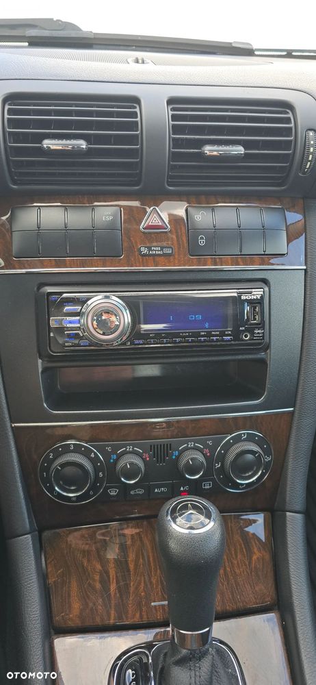 Mercedes-Benz Klasa C 180 Kompressor Automatik Classic - 10