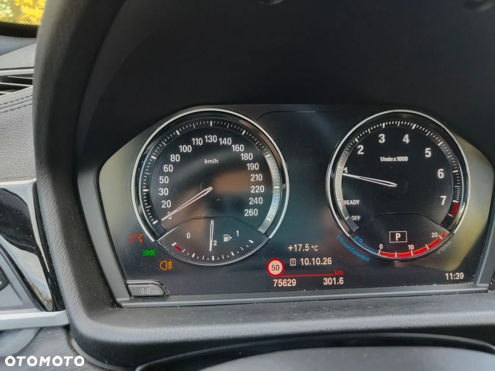 BMW X1 xDrive25i xLine sport - 18