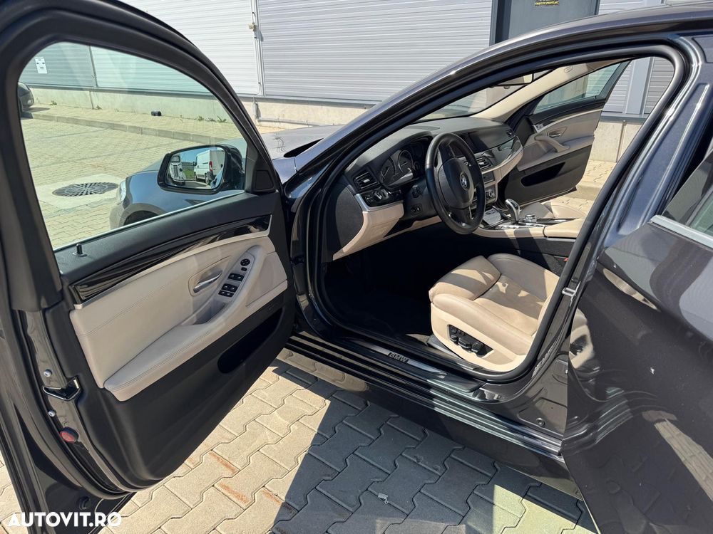 BMW Seria 5 535d xDrive - 13