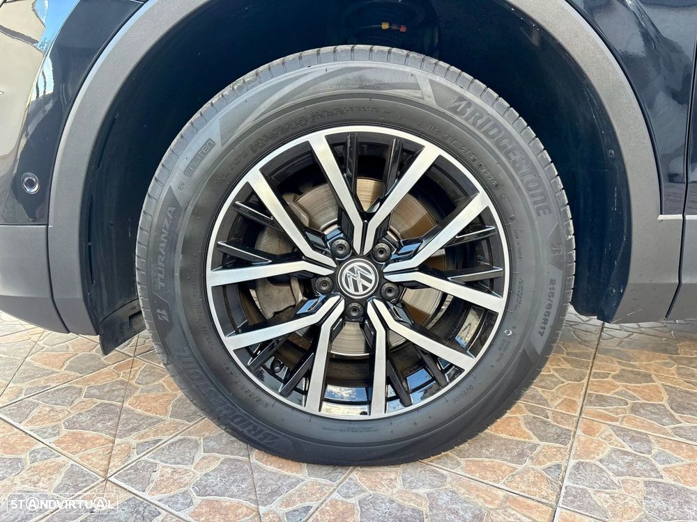 VW Tiguan Allspace 2.0 TDI Confortline DSG - 52