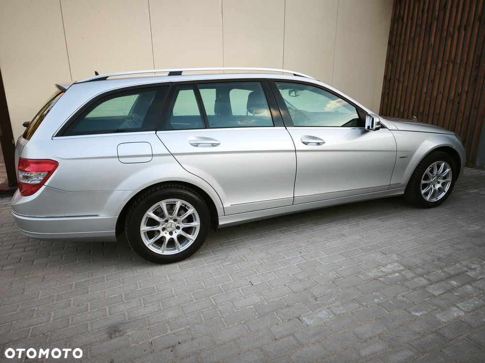 Mercedes-Benz Klasa C 200 (BlueEFFICIENCY) 7G-TRONIC Elegance - 6