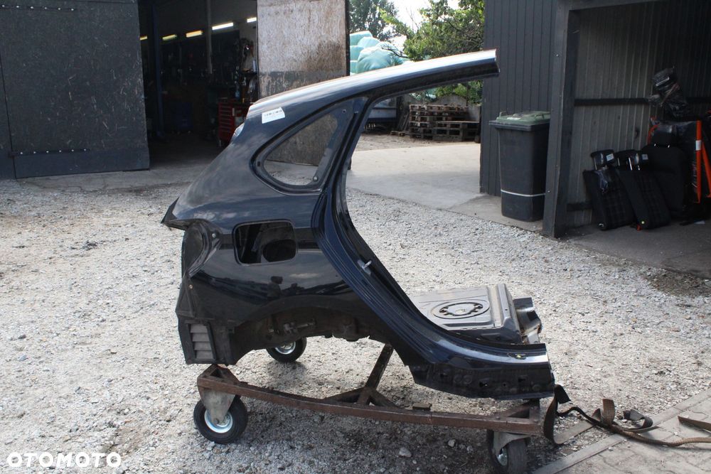 BMW 2 F45 ćwiartka tył prawa - 1