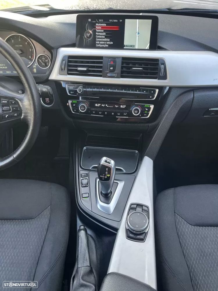 BMW 318 d Touring Line Sport Auto - 26