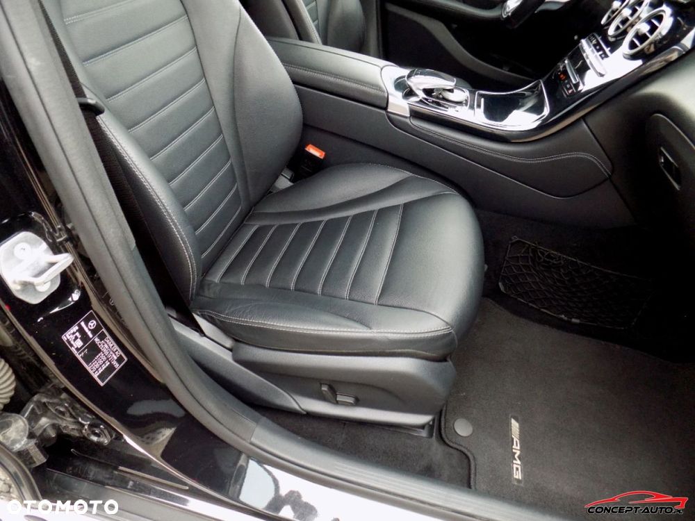 Mercedes-Benz GLC - 25