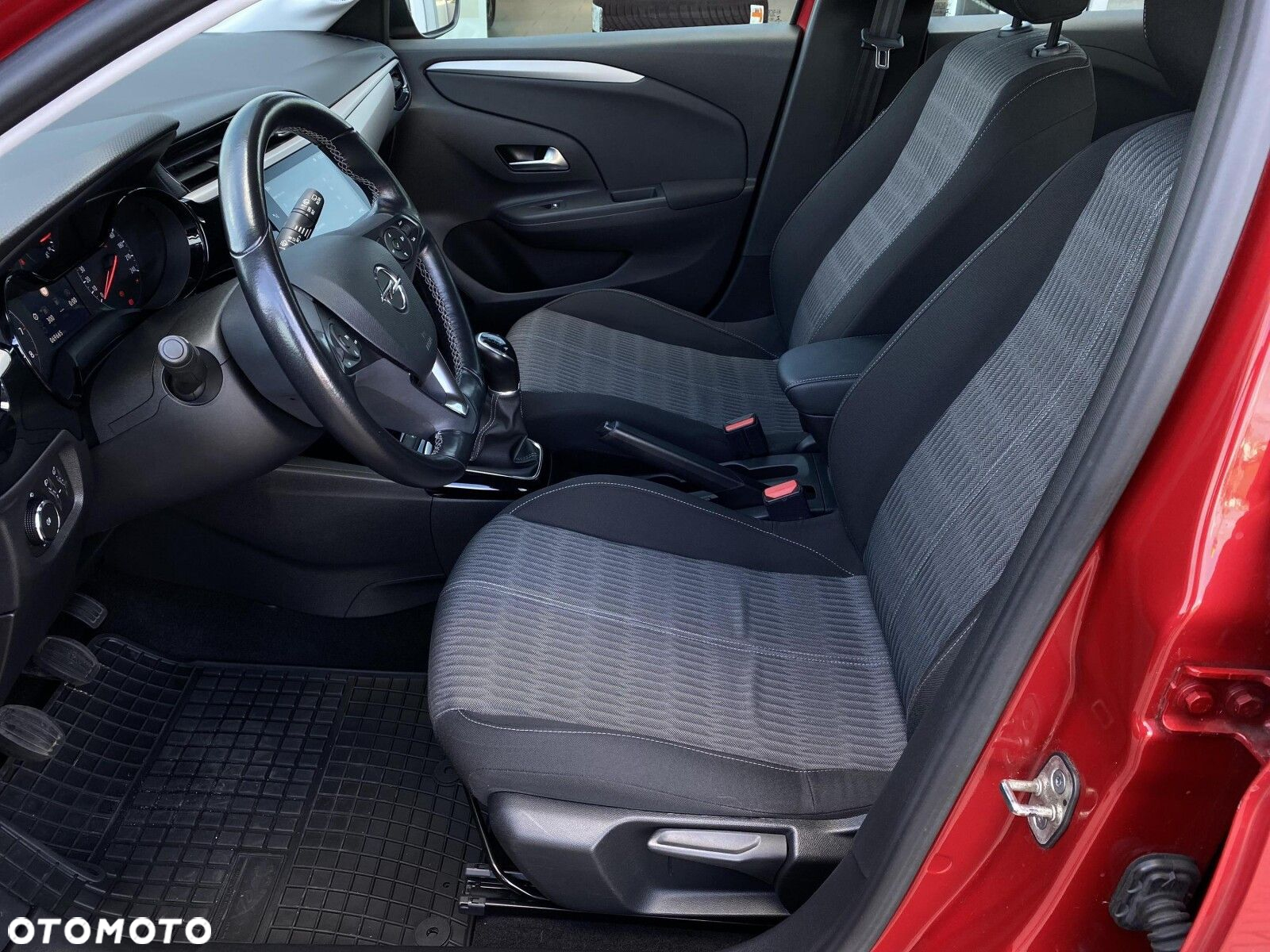 Opel Corsa 1.2 Business S&S - 11