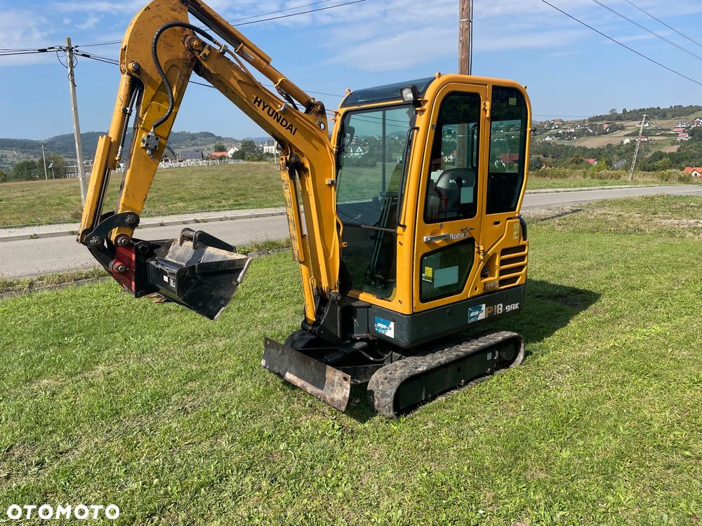 Hyundai Robex  R18-9 - 1