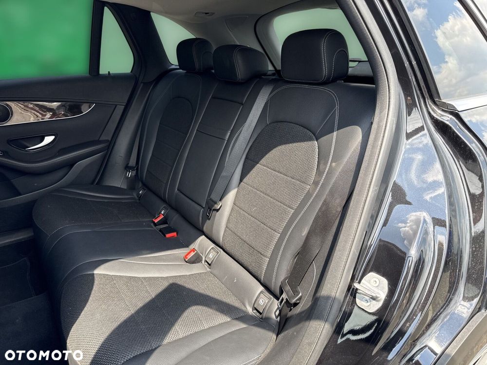 Mercedes-Benz GLC 200 4-Matic - 24