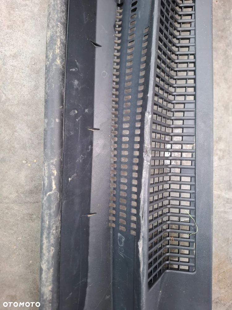 TOYOTA COROLLA E21 PODSZYBIE - 2