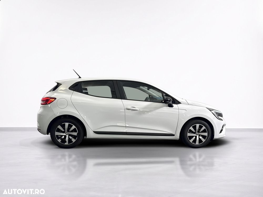 Renault Clio - 7