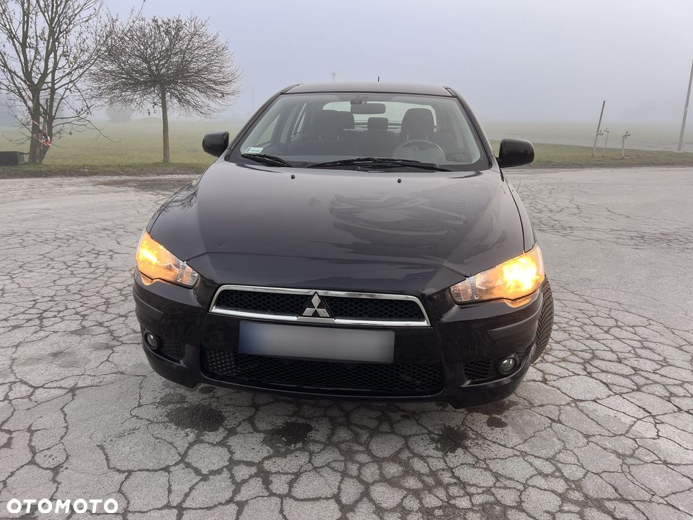 Mitsubishi Lancer - 4