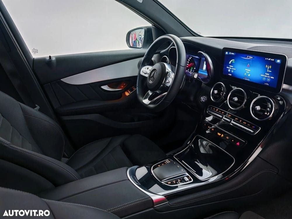 Mercedes-Benz GLC 300 e 4MATIC - 6