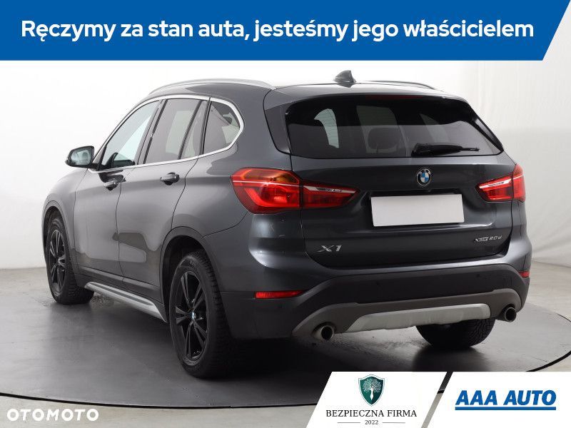 BMW X1 - 5