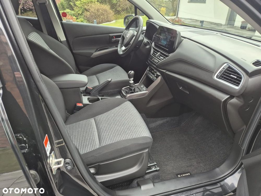 Suzuki S-Cross 1.4 SHVS Premium SP - 12