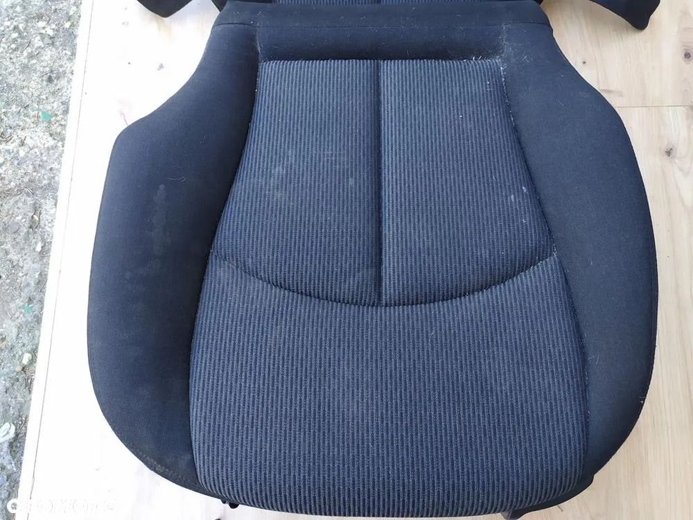 MERCEDES W211 LIFT FOTEL PRAWY PASAŻERA MATERIAŁ - 2