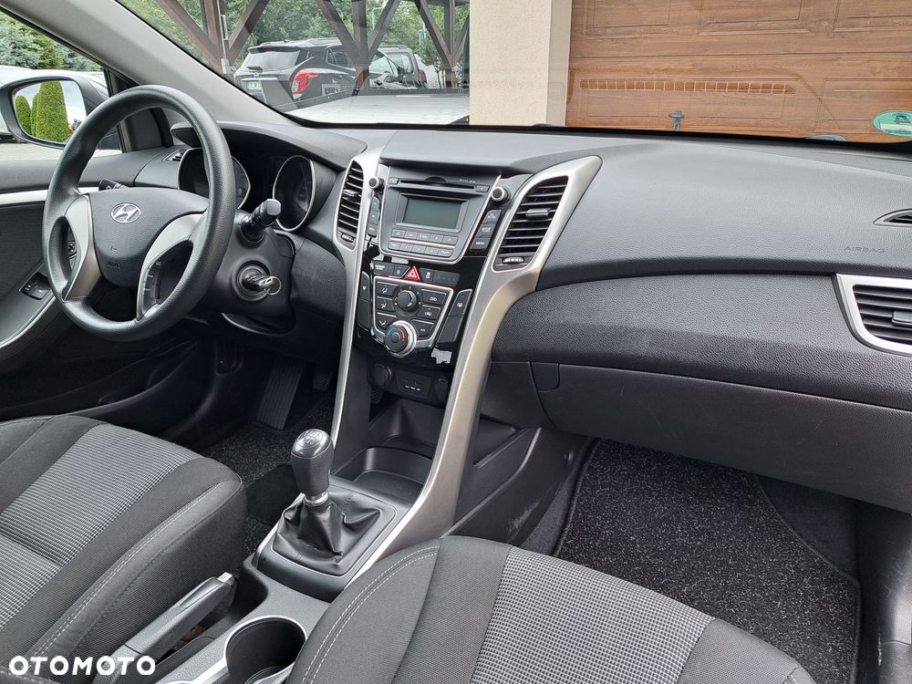 Hyundai i30 1.4 Advantage - 12