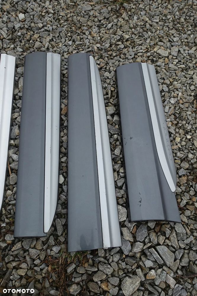 LISTWA DRZWI PRZÓD TYŁ AUDI Q7 4M0 - 2