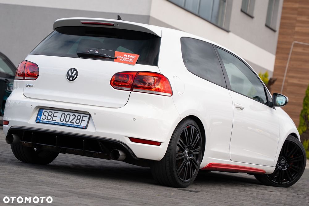Volkswagen Golf 2.0 GTI DSG - 10