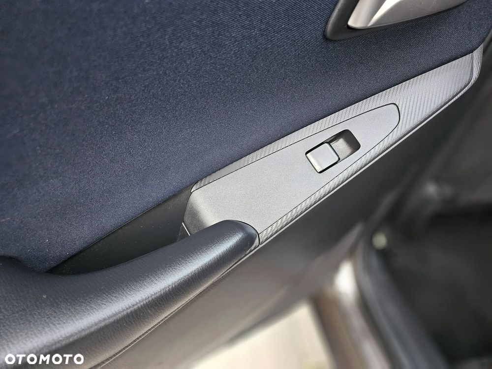 Mazda 2 SKYACTIV-G 90 Nakama - 30