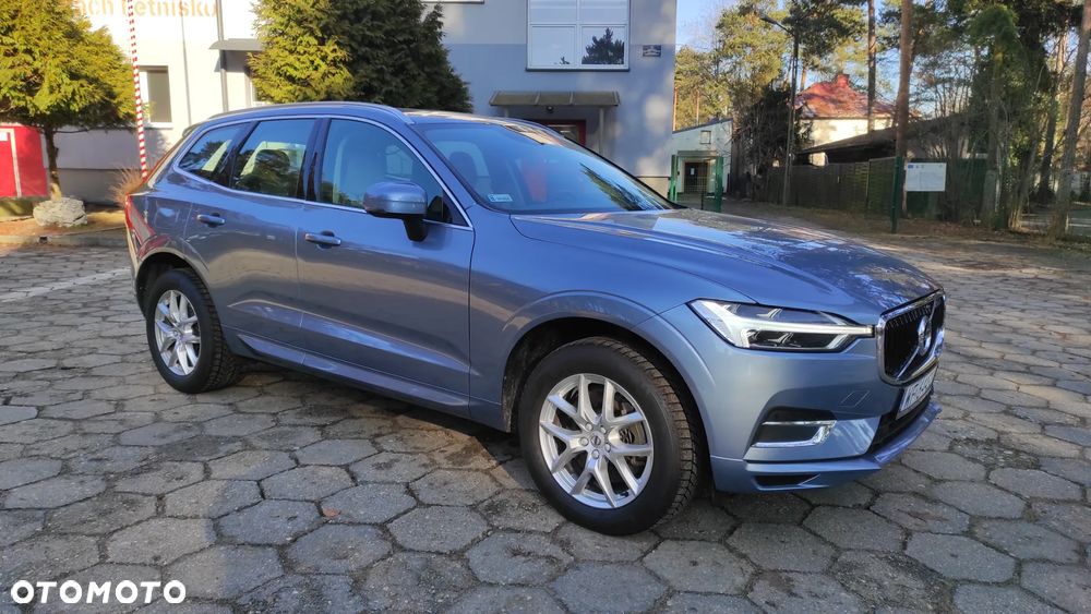Volvo XC 60 ver-b4-d-awd-momentum-pro - 3
