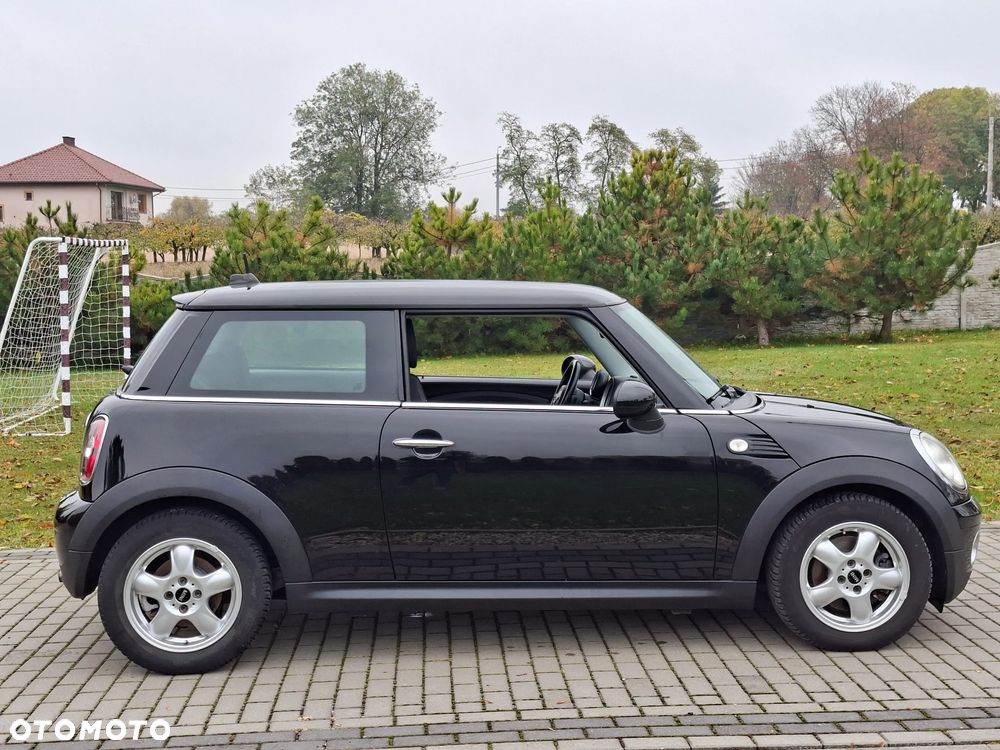 MINI ONE - 6