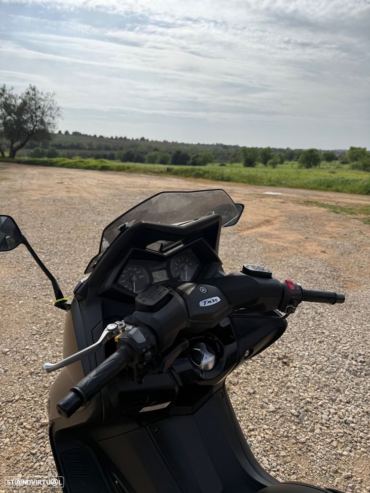 Yamaha TMAX - 7
