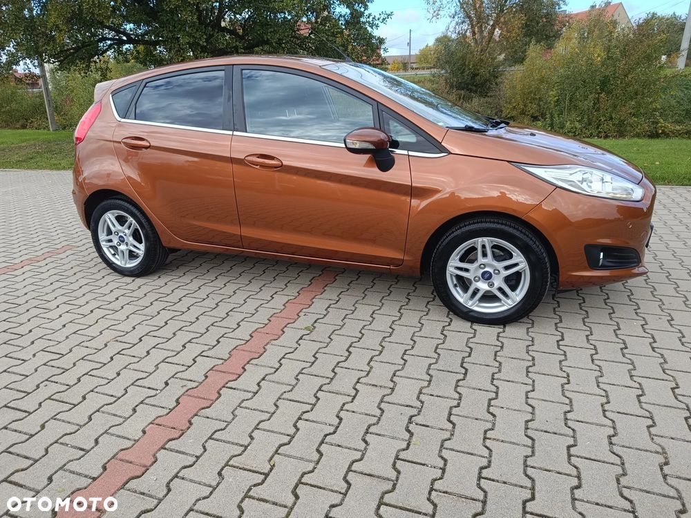 Ford Fiesta 1.25 Titanium EU5 - 16