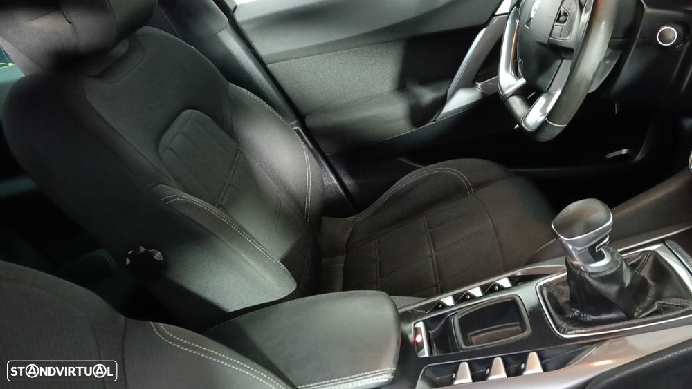 DS DS5 1.6 BlueHDi Chic - 31