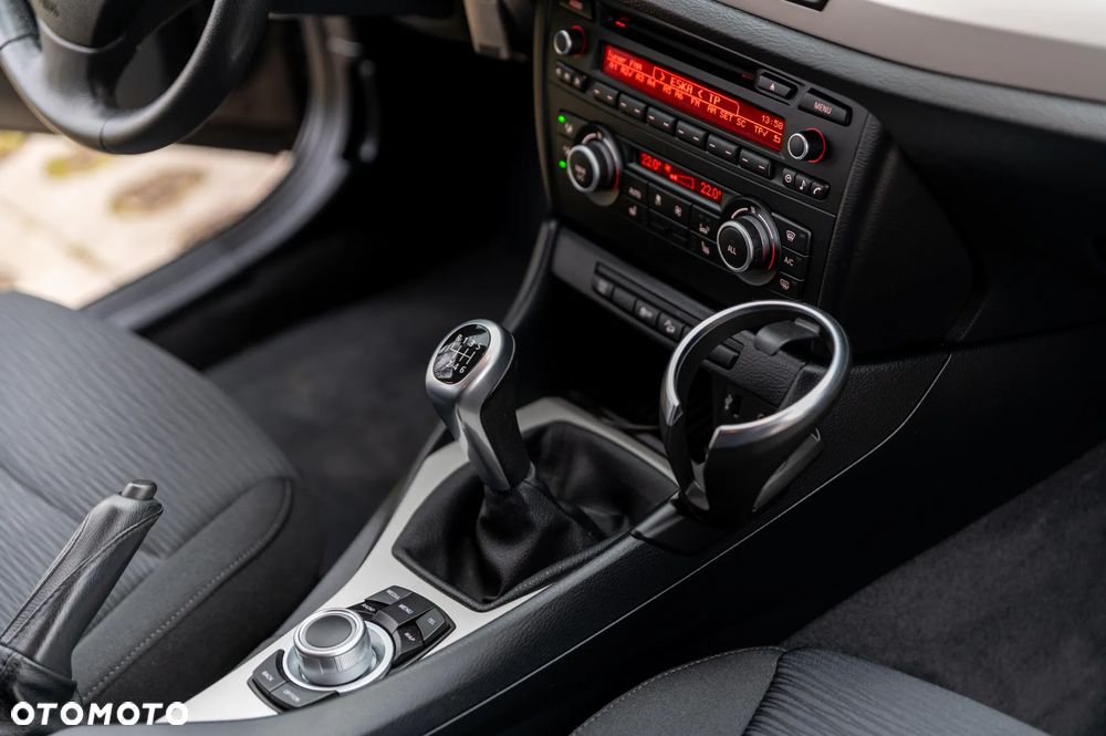 BMW X1 xDrive18d Sport Line - 26