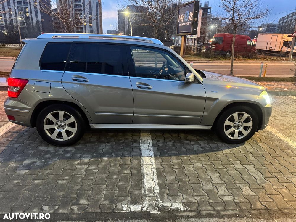 Mercedes-Benz GLK 250 CDI DPF 4Matic BlueEFFICIENCY 7G-TRONIC SPORT EDITION - 22