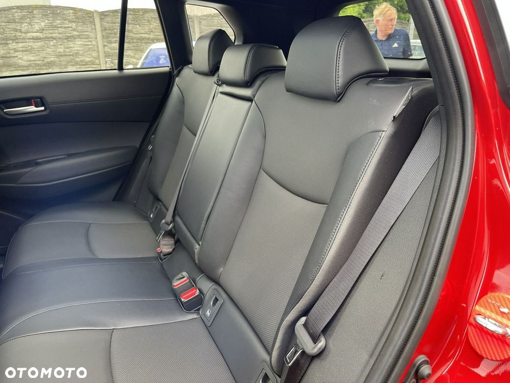 Toyota Corolla Cross - 12
