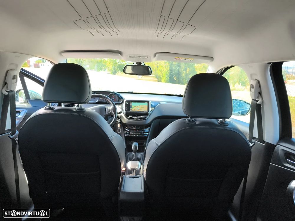 Peugeot 2008 1.2 PureTech Active - 52