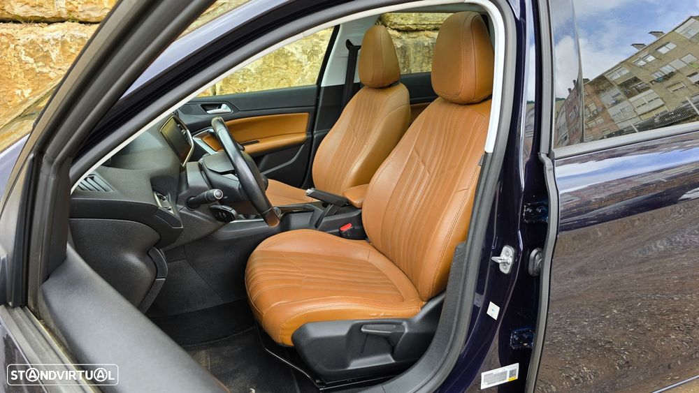 Peugeot 308 SW 1.5 BlueHDi Allure - 42