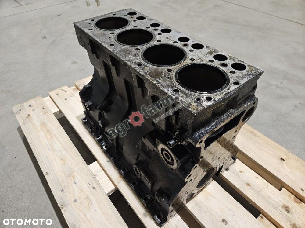 Blok silnika Massey Ferguson 6614, 6612, 6613 - 2