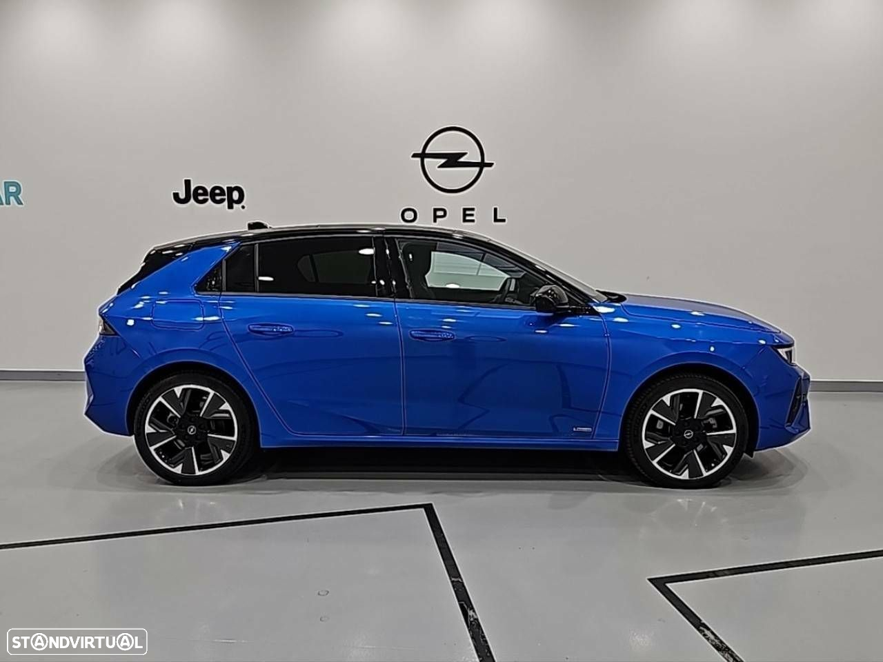 Opel Astra 54 kWh GS - 4