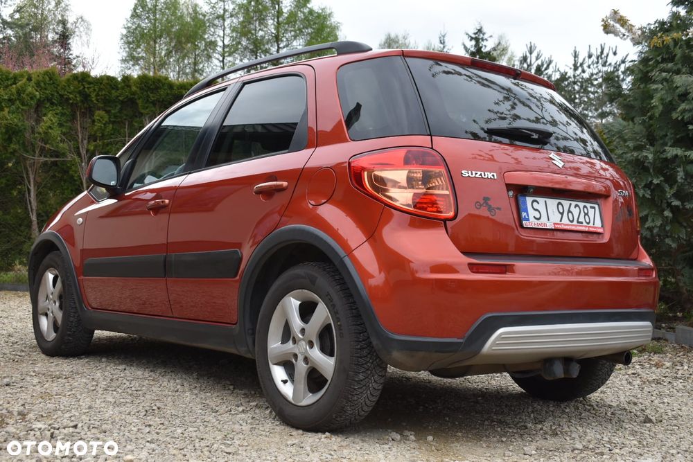 Suzuki SX4 1.6 GS / Premium - 2