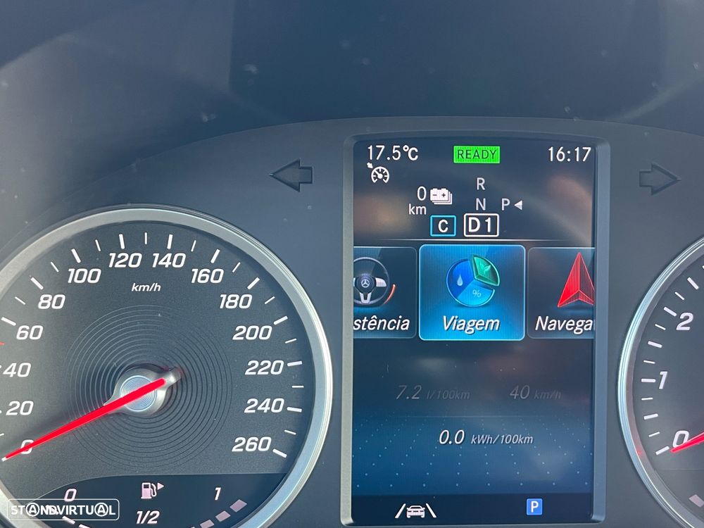 Mercedes-Benz GLC 300 - 29