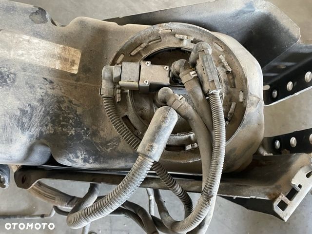 ACTROS MP4 ANTOS AROX zbiornik adblue przewody A9064702715 kompletny - 5