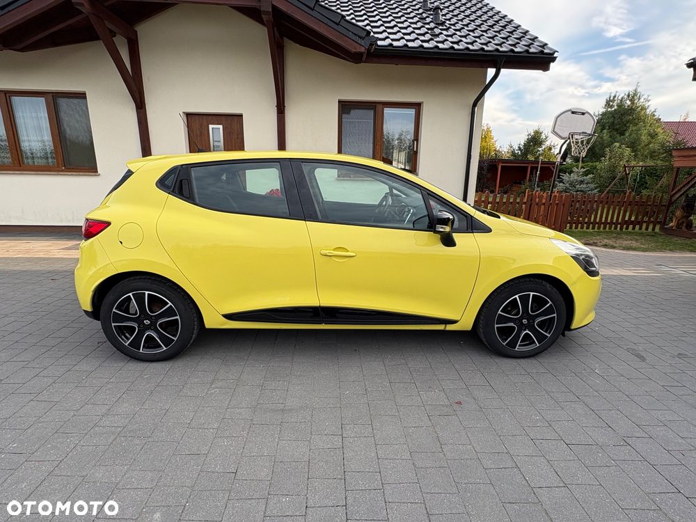Renault Clio - 6