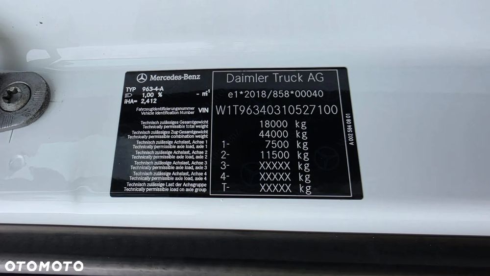 Mercedes-Benz ///ACTROS///MP5///1845/// 2021///PEŁNY ADR///GIGA SPACE CAB///SALONKA///XENON///ZABUDOWY MIĘDZYOSIOWE///KLIMATYZACJA POSTOJOWA///LEDY///VIRTUAL  COCPIT///STAN BARDZO DOBRY - 33