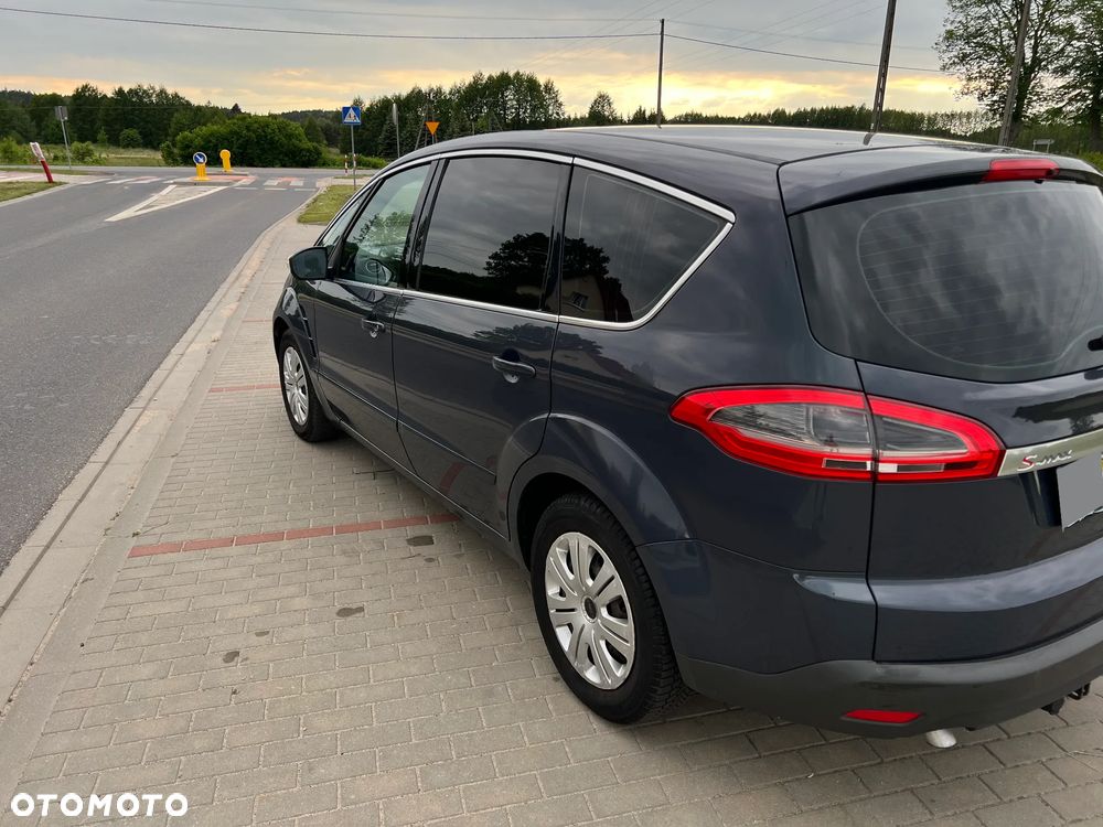 Ford S-Max 1.6 T Trend - 32