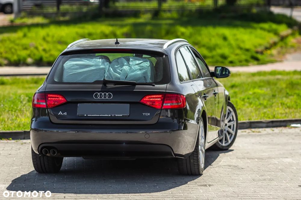 Audi A4 Avant 2.0 TDI DPF multitronic Ambition - 10