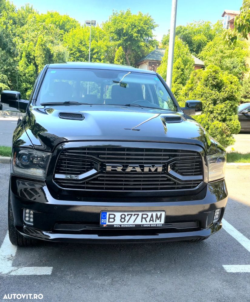 Dodge RAM - 1