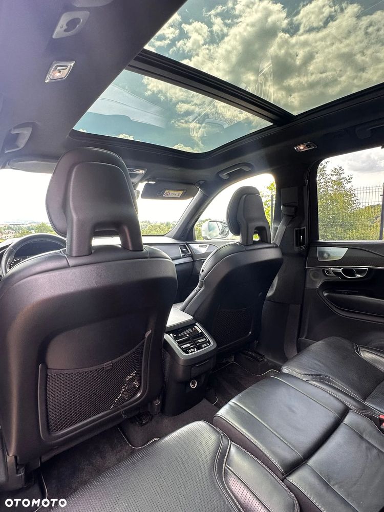 Volvo XC 90 D5 SCR AWD R-Design 7os - 9