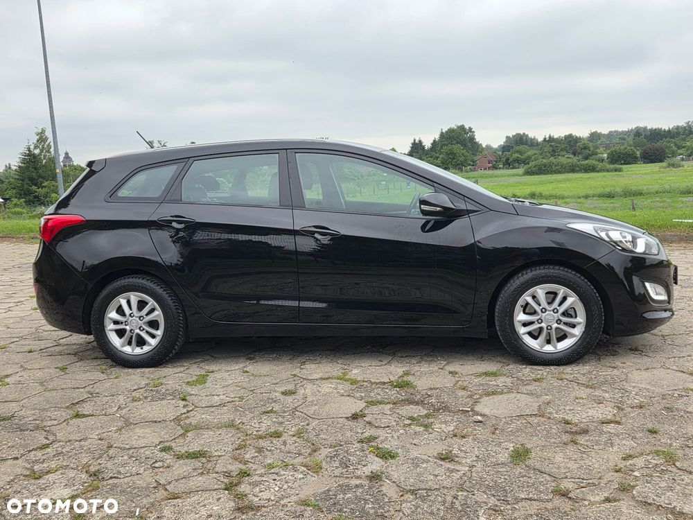 Hyundai i30 1.6 CRDi Premium - 3
