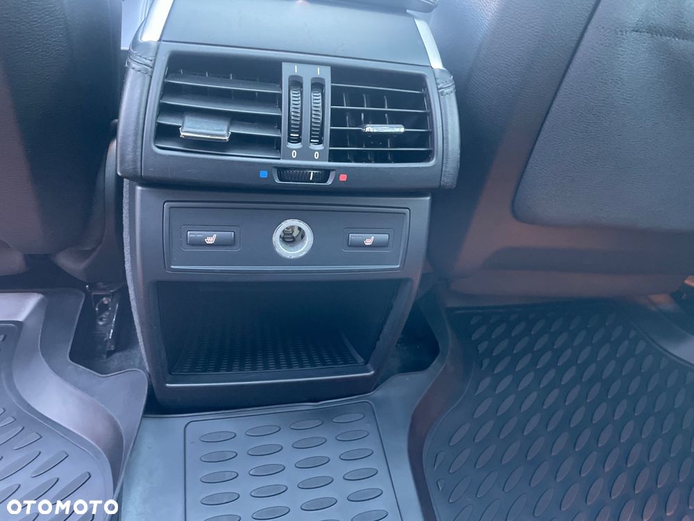 BMW X5 3.5d xDrive - 29