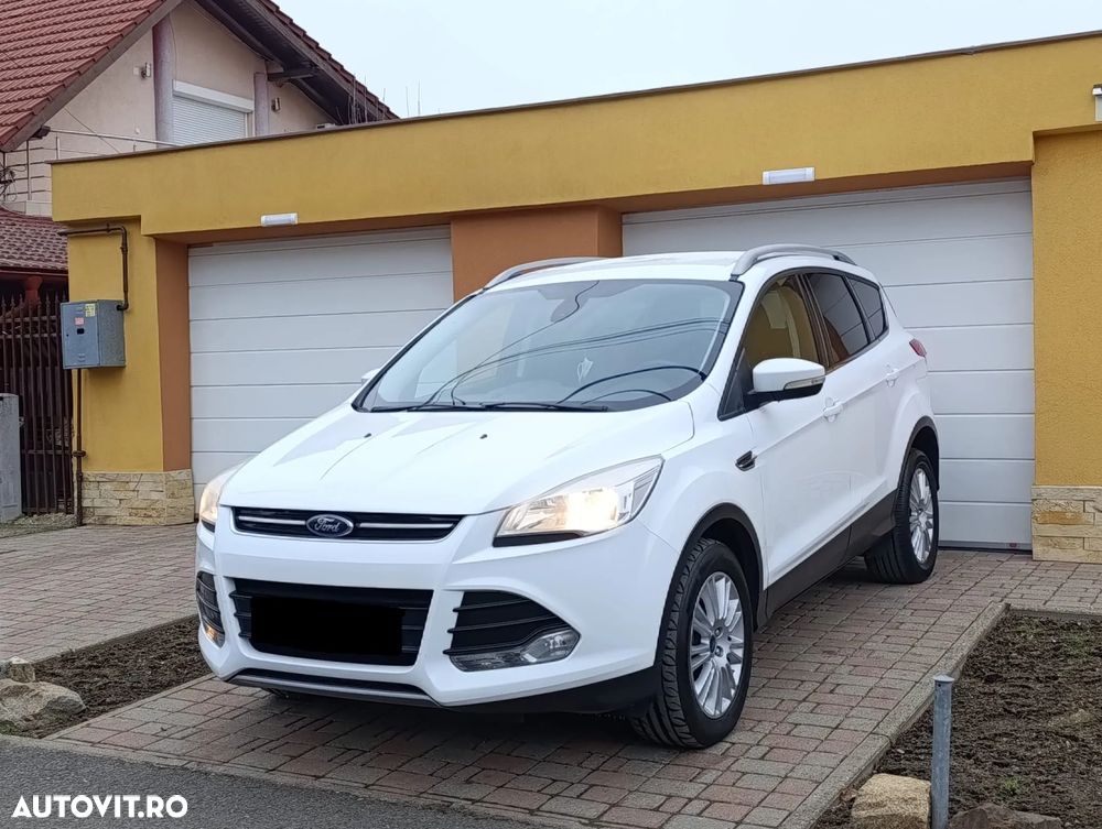 Ford Kuga - 4