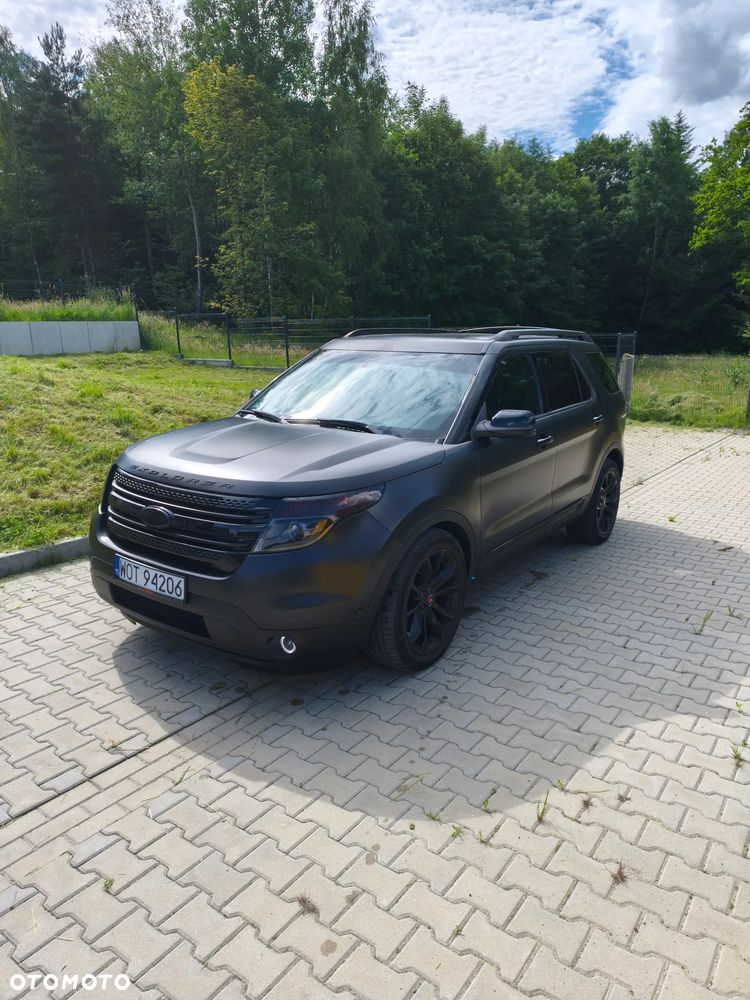 Ford Explorer - 5