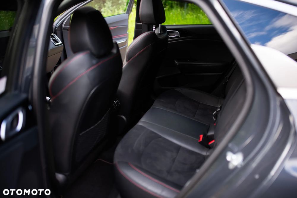 Kia ProCeed 1.6 T-GDI GT DCT - 7